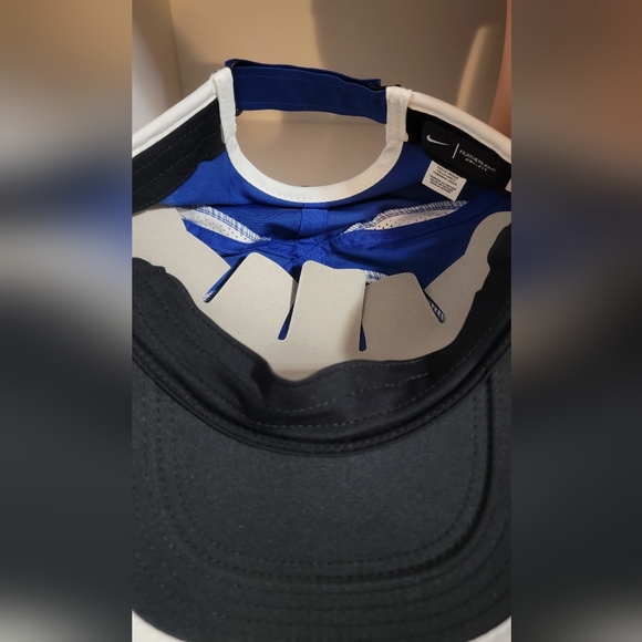 BNWT - Nike Toronto Blue Jays dri-fit Hat - Picture 4 of 8